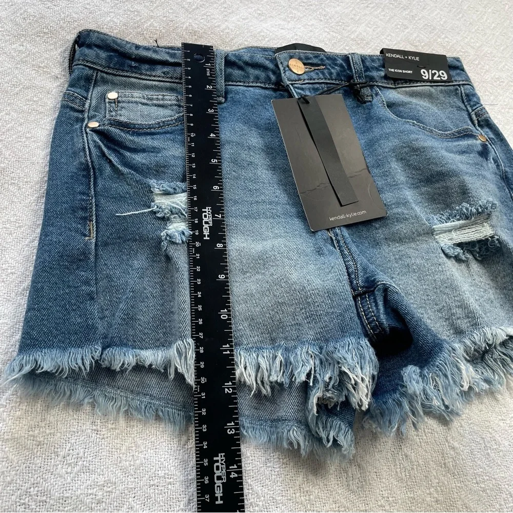 Kendall & Kylie Distressed Blue‎ Jean Shorts ~ Size 9 / 29  ~ Summertime ~ NWT